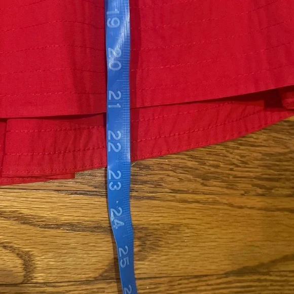 TCEC Red Sleeveless Pleated Top Size S NWT - Picture 10 of 12